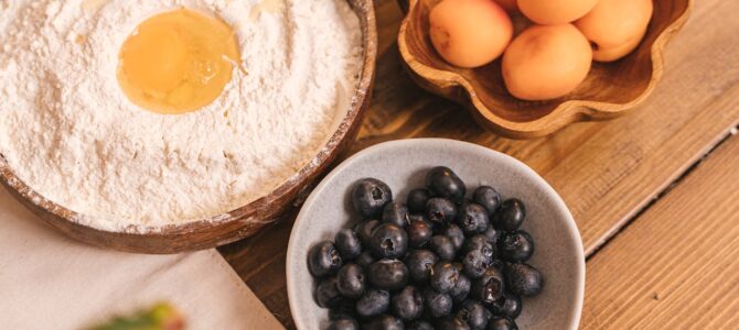 Tarta de Frutas Sin Horno y Sin Harina: ¡Lista en 10 Minutos!