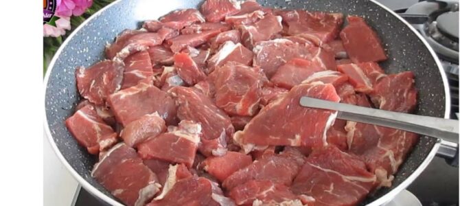 ¡El secreto para ablandar carne dura en 5 minutos! Patatas y carne! resultado es INCREÍBLE