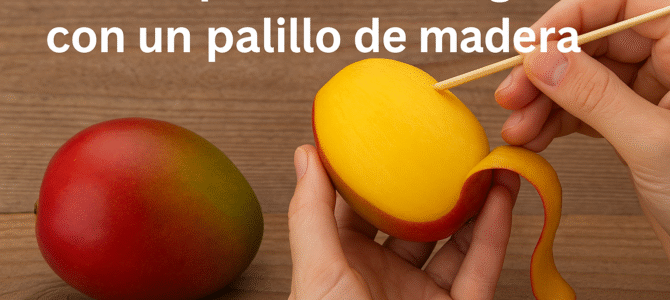 ¡Pelar mangos es tan fácil como pelar plátanos con sólo un palillo!