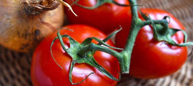 Cómo recuperar el color de la ropa negra con un ingrediente económico de cocina Cómo recuperar el color de la ropa negra con un ingrediente económico de cocina