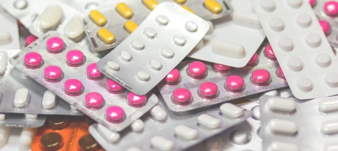 Diez formas prácticas de reutilizar los blísteres vacíos de medicamentos en el hogar Diez formas prácticas de reutilizar los blísteres vacíos de medicamentos en el hogar