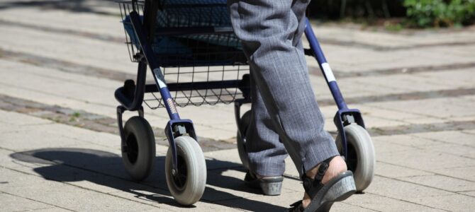 12 cambios de conducta comunes en adultos mayores durante el envejecimiento 12 cambios de conducta comunes en adultos mayores durante el envejecimiento