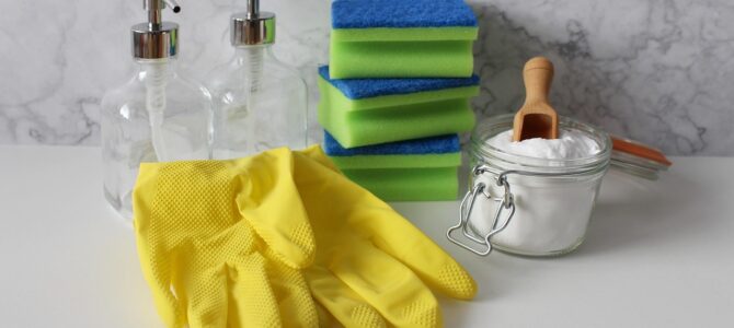 Bicarbonato de sodio en el baño: usos prácticos para limpiar y desinfectar