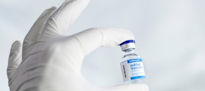 El médico que me sostuvo la mano: una historia de pérdida, sanación y esperanza El médico que me sostuvo la mano: una historia de pérdida, sanación y esperanza