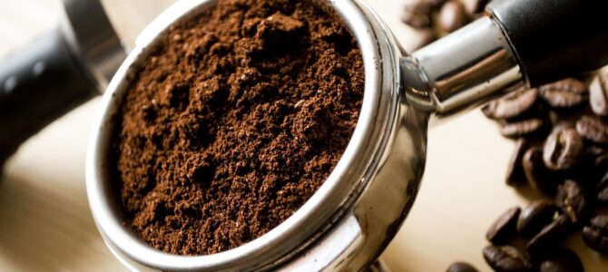 Enterró a su hijo hace 15 años y lo reconoció por una marca de nacimiento al servir café a un desconocido