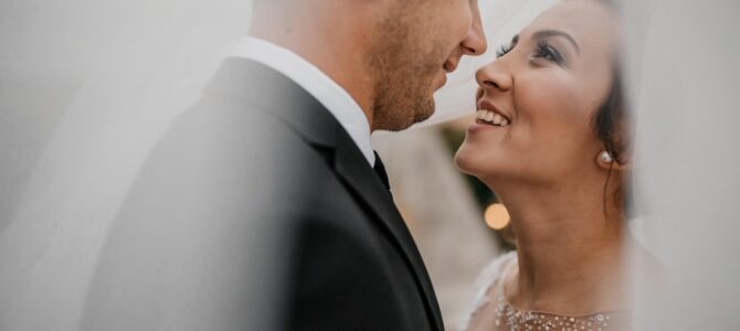 Mi esposo se casó con otra mujer y luego intentó regresar como si fuera dueño de mi casa