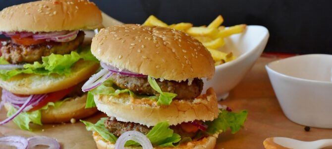 Papas con carne picada en sartén: receta fácil sin horno para una cena completa