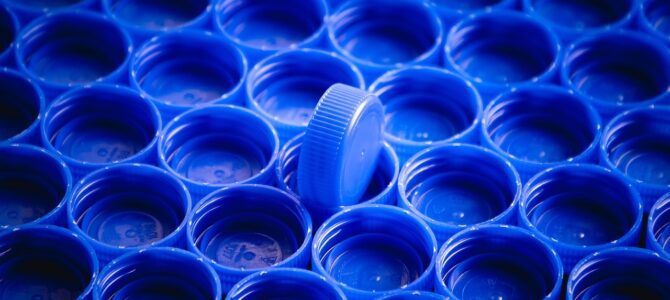 Ideas prácticas para reciclar botellas de plástico en casa