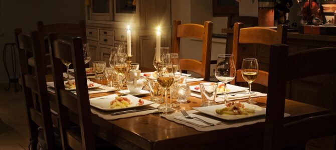 La cena de romero y velas: la noche en que dejé de ser invisible en mi propia casa