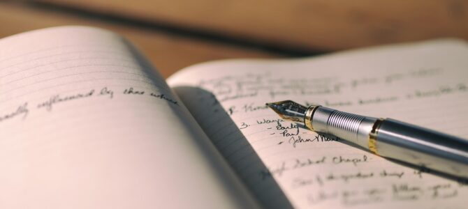 La historia de las notas en la mochila: una lección sobre el amor silencioso de un padre La historia de las notas en la mochila: una lección sobre el amor silencioso de un padre