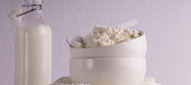 Bizcocho Bundt de requesón con pudín de vainilla: receta fácil lista en el horno Bizcocho Bundt de requesón con pudín de vainilla: receta fácil lista en el horno
