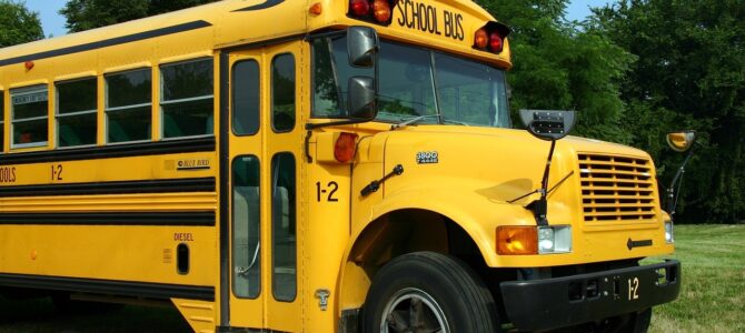 La historia de un chofer y el niño que no quiso bajar del autobús escolar La historia de un chofer y el niño que no quiso bajar del autobús escolar