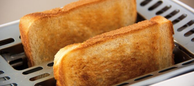 La tostadora giratoria: el electrodoméstico vintage que casi nadie reconoce hoy La tostadora giratoria: el electrodoméstico vintage que casi nadie reconoce hoy
